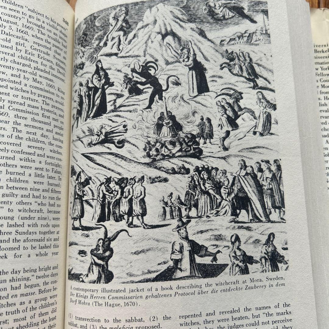 洋書　魔女学　悪魔学　辞典