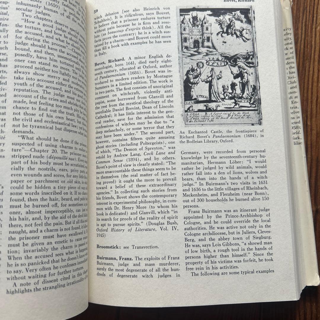 洋書　魔女学　悪魔学　辞典