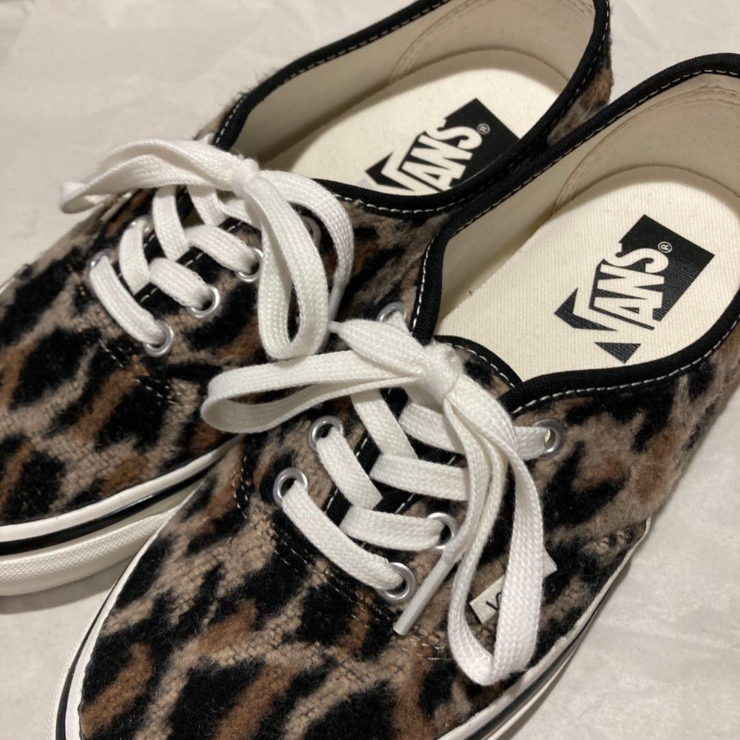 VANS プレミアム　オーセンティックラックスヘアリーレオパード 23.5cm