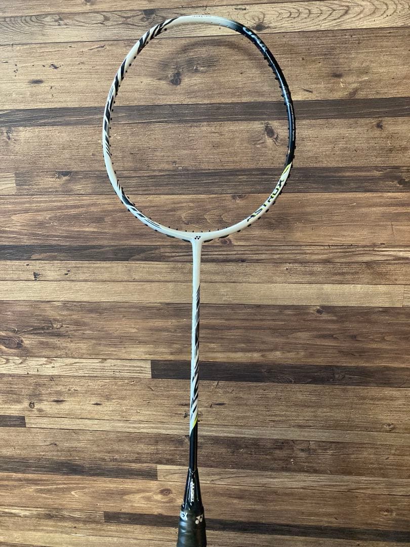 YONEX ASTROX 99 4U G5 バドミントンリペアラケット