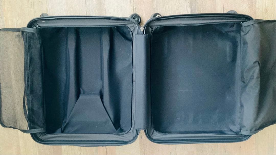 お*で様 【期間限定お値下】機内持ち込みスーツケース(プロテカ)