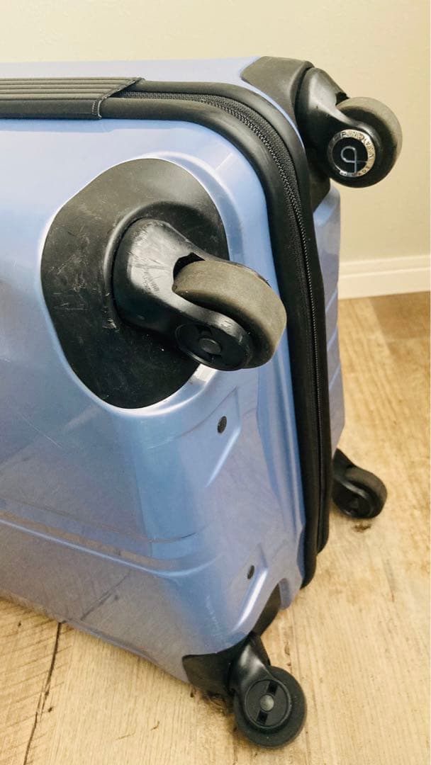 お*で様 【期間限定お値下】機内持ち込みスーツケース(プロテカ)