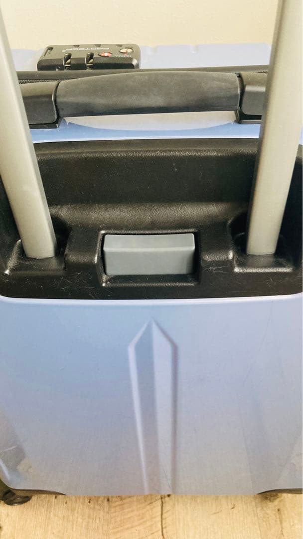 お*で様 【期間限定お値下】機内持ち込みスーツケース(プロテカ)