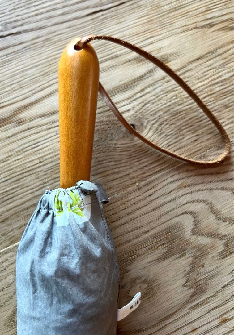 ミナ ペルホネン hana hane折りたたみ晴雨兼用傘