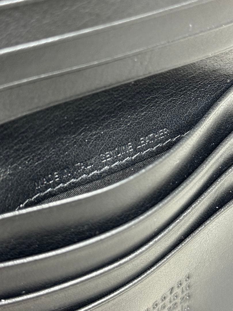 メゾン マルジェラ 4ステッチ 2つ折り財布 ブラックレザー