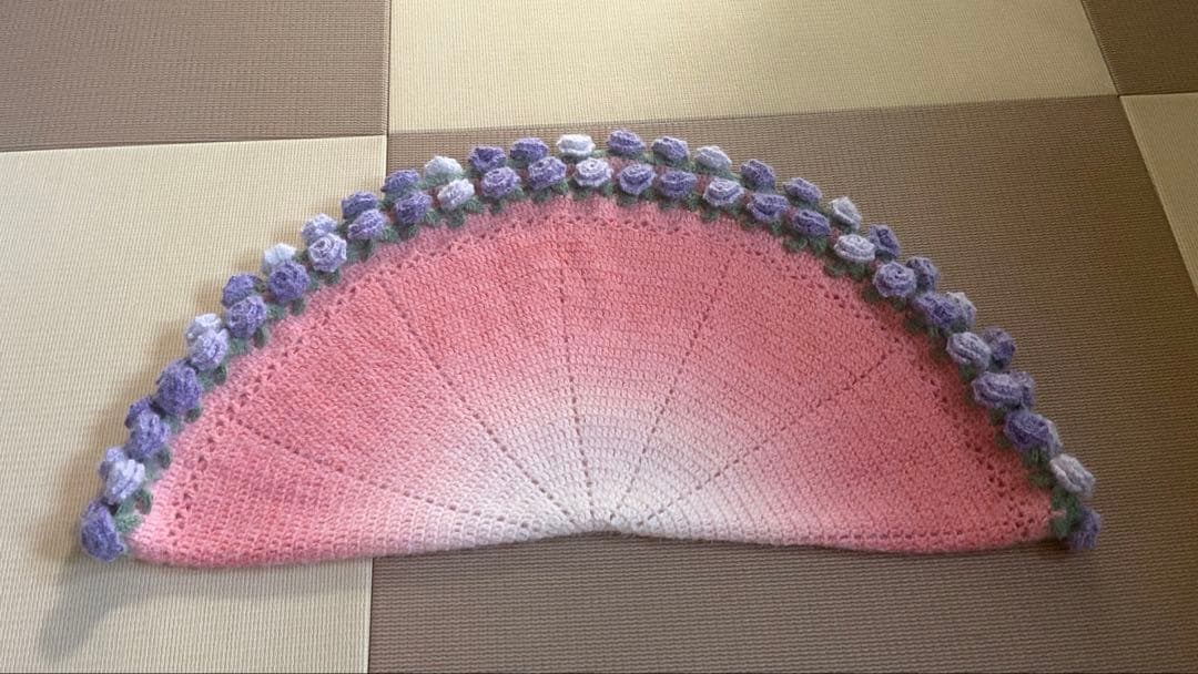 バラの花束ブランケット直径86cm，54本の大きな花ストール