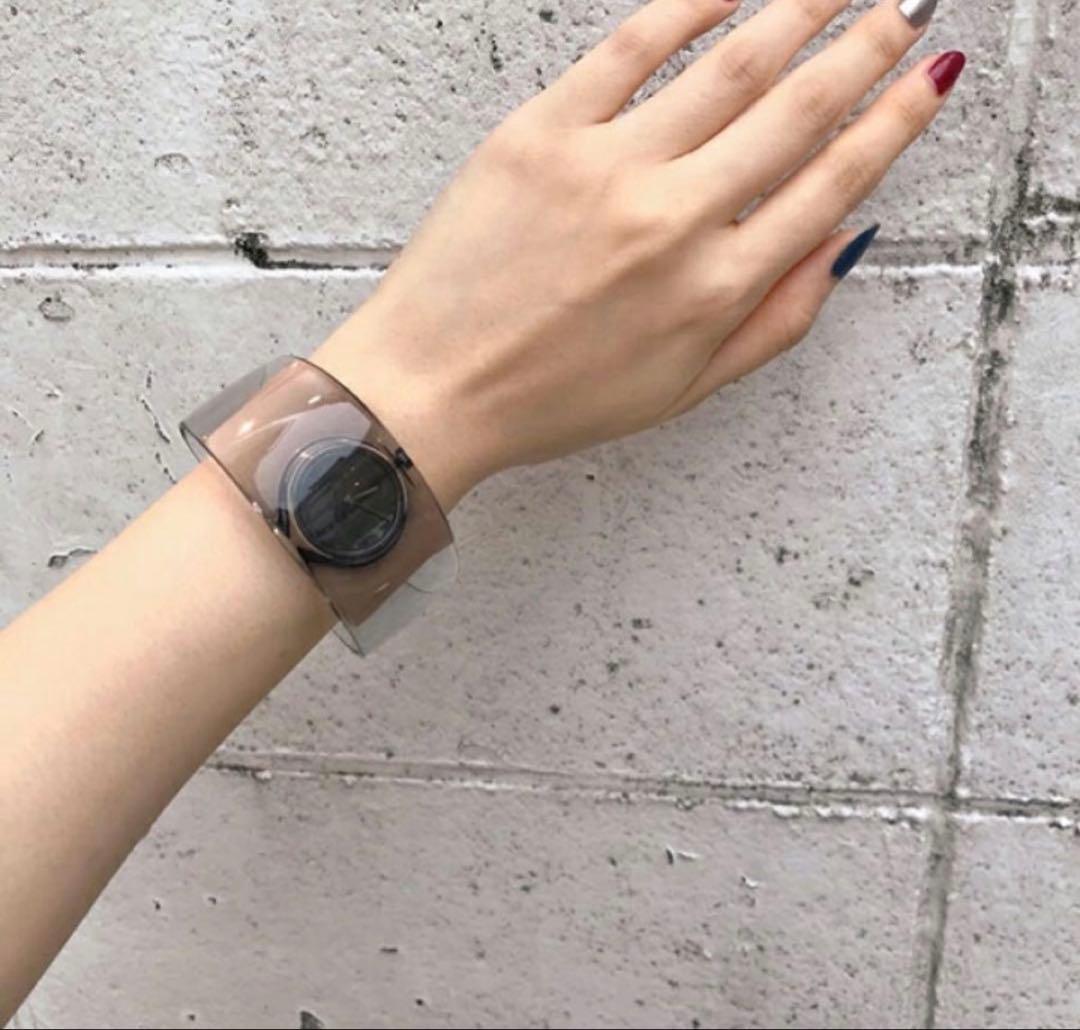 【希少】イッセイミヤケ時計Oダークグレー