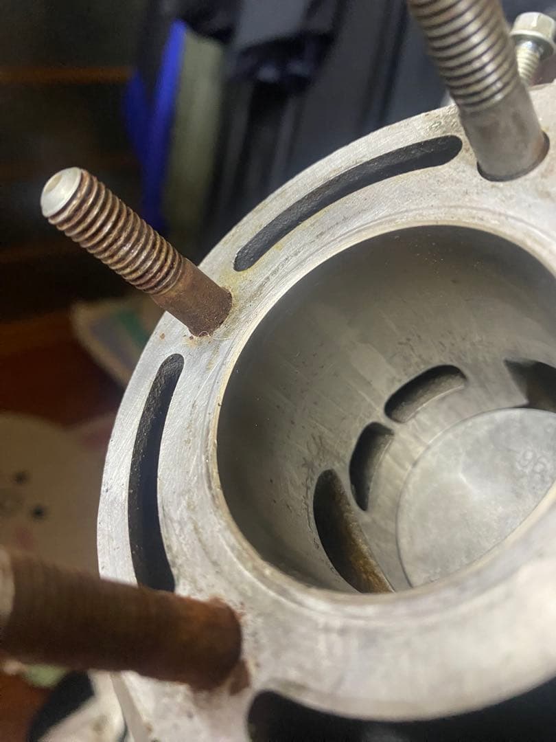 CR80エンジン　レストアベース