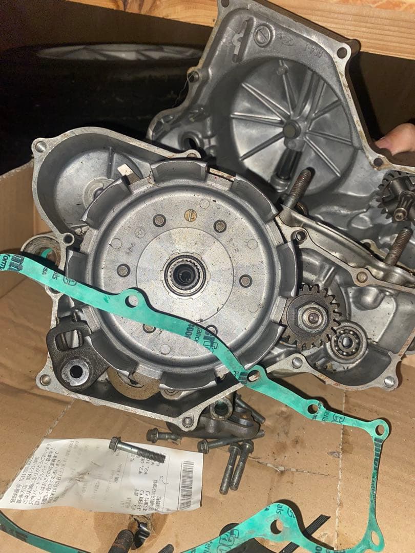 CR80エンジン　レストアベース