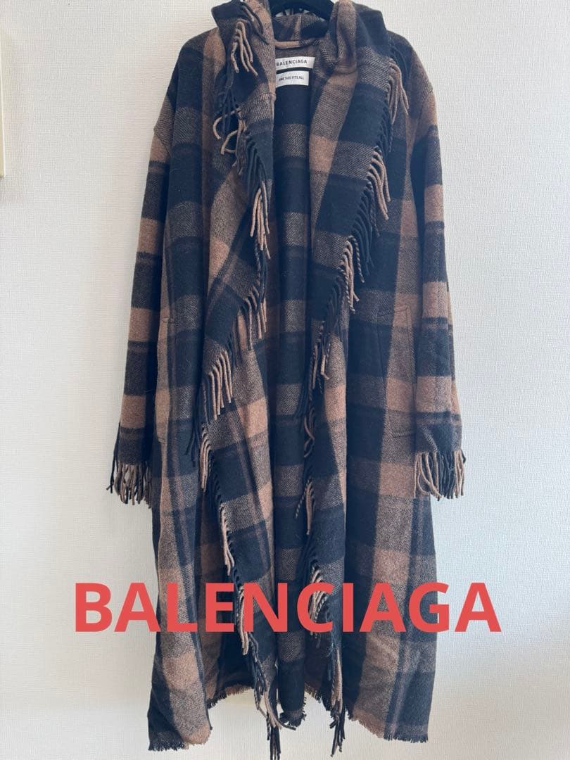 BALENCIAGA フリンジ付きチェックコート