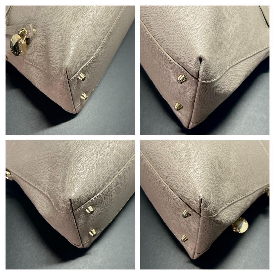 正規品＆人気カラー‼️ フルラ パイパー ２ＷＡＹ ショルダーバッグ グレージュ