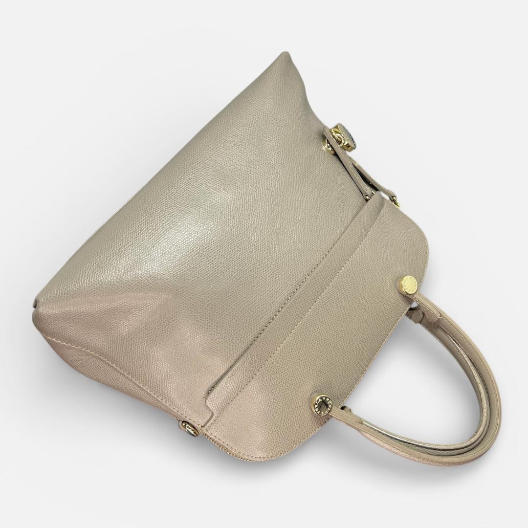 正規品＆人気カラー‼️ フルラ パイパー ２ＷＡＹ ショルダーバッグ グレージュ