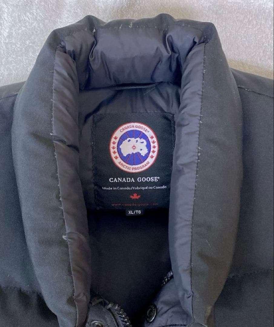   メンズブラック ダウンベスト XL