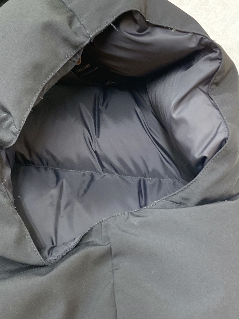   メンズブラック ダウンベスト XL