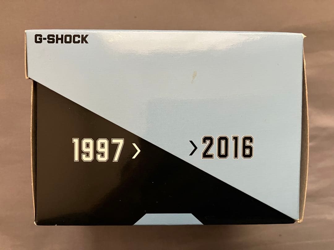 川崎フロンターレ× G-SHOCK 20周年記念モデル DW-5600