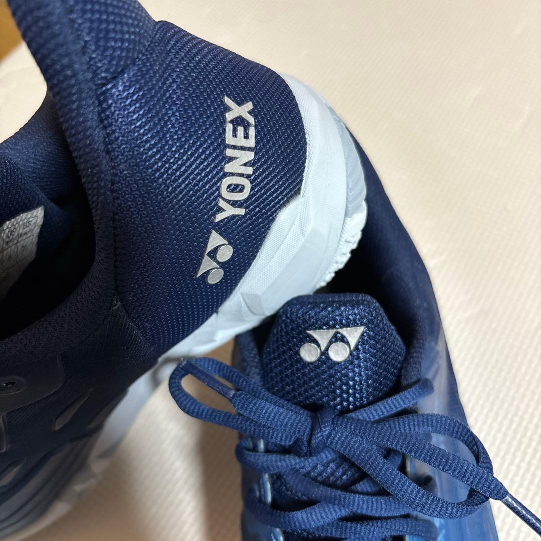 YONEX CASCADEDRIVE バドミントンシューズ　24㎝