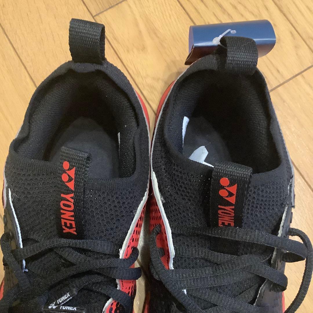 新品未使用　ヨネックス　バドミントンシューズ　パワークッション　エクリプションZ