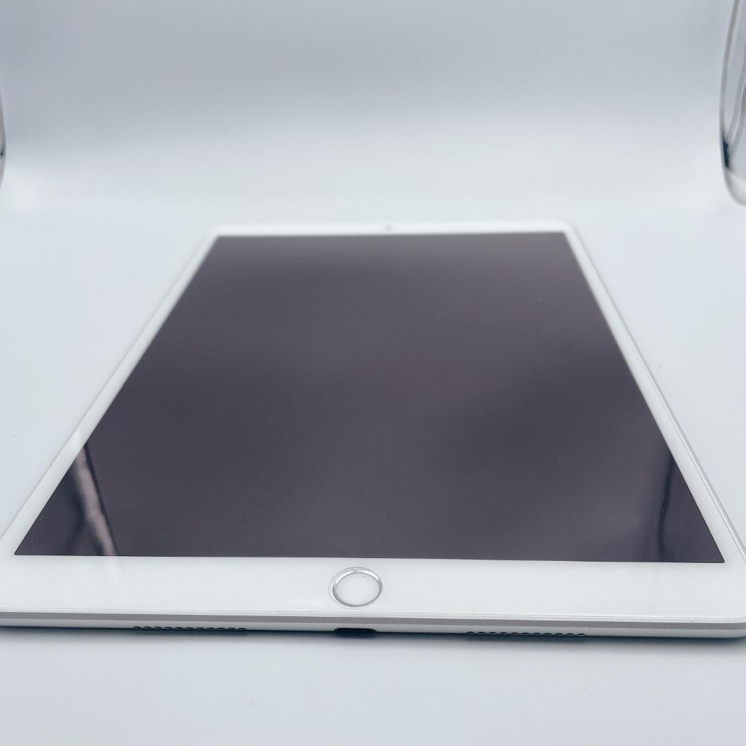 【極美品】iPad Air 第3世代 Wi-Fi A2152 シルバー 64GB
