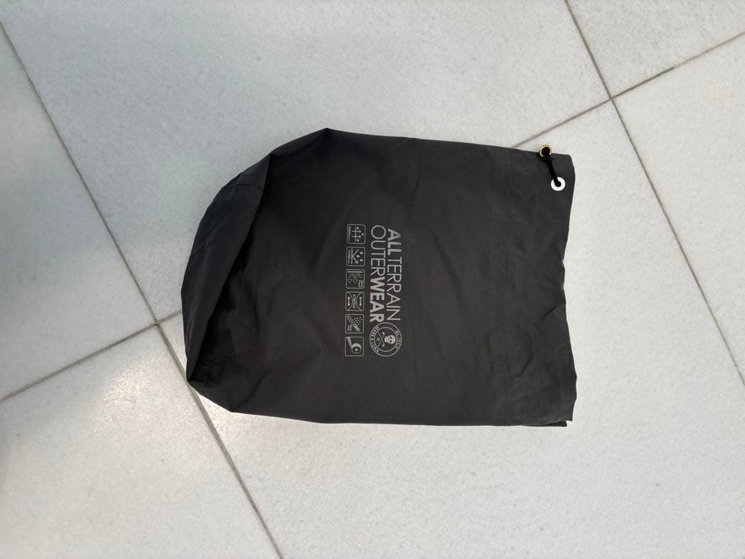 マーク&ロナ2023レディースレインコート超美品