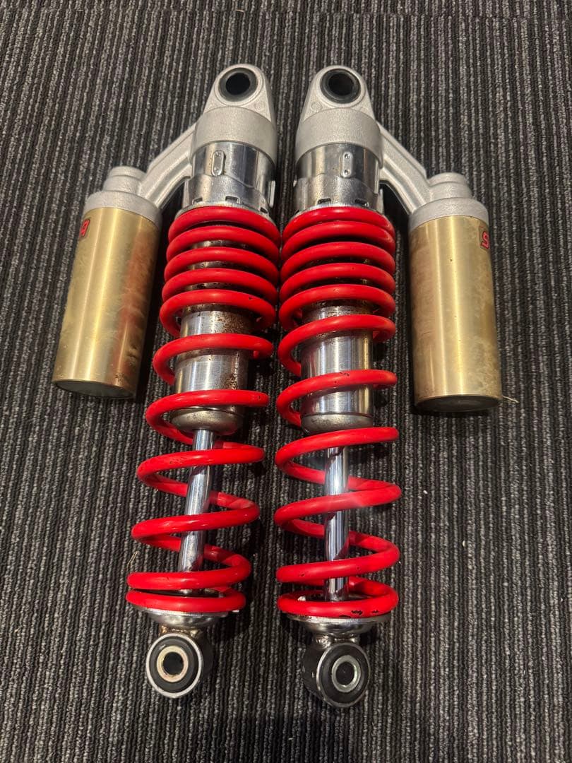 CB400SF NC42 NC39 SHOWA ショーワ製　純正リアサス