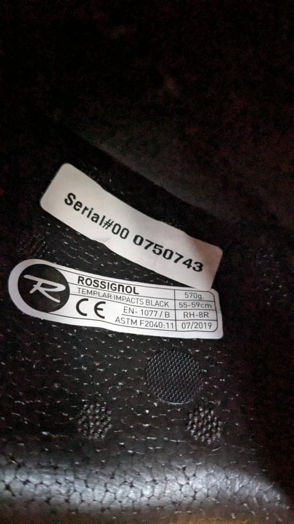 Tomo0315 ROSSIGNOL スキー ヘルメット