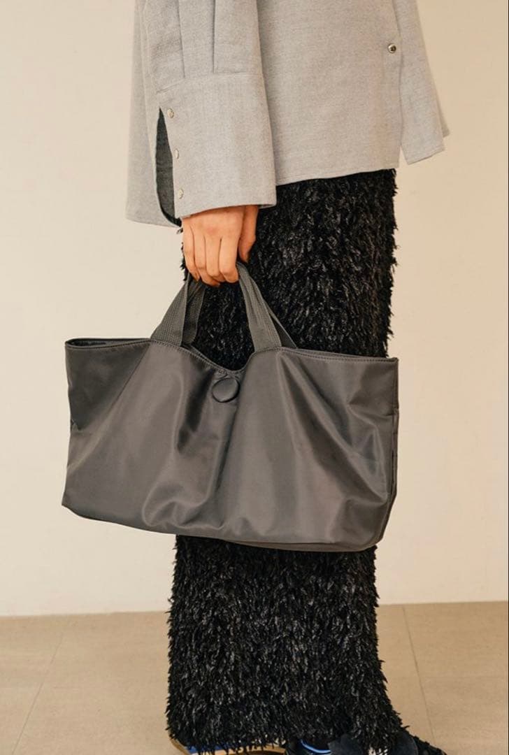 null.ヌル♡ボートシェイプナイロンバッグ♡グレー♡中川珠里さんコラボ