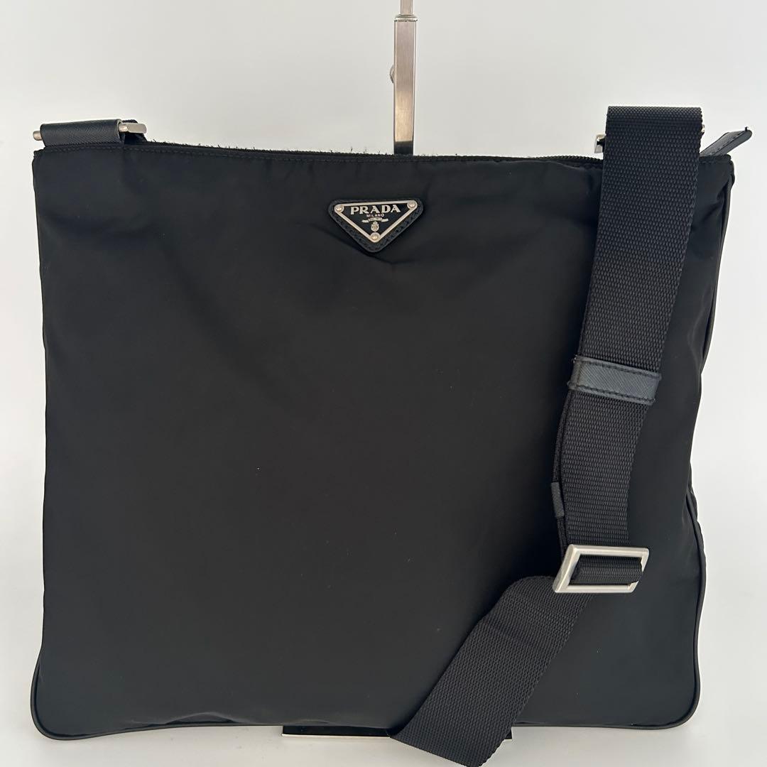 【極美品】PRADA ショルダーバッグ サコッシュ ナイロン ブラック 三角ロゴ