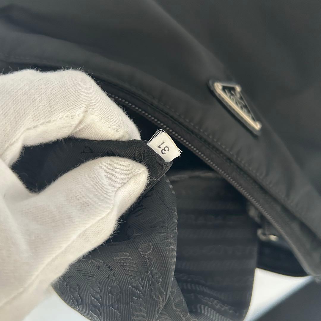 【極美品】PRADA ショルダーバッグ サコッシュ ナイロン ブラック 三角ロゴ