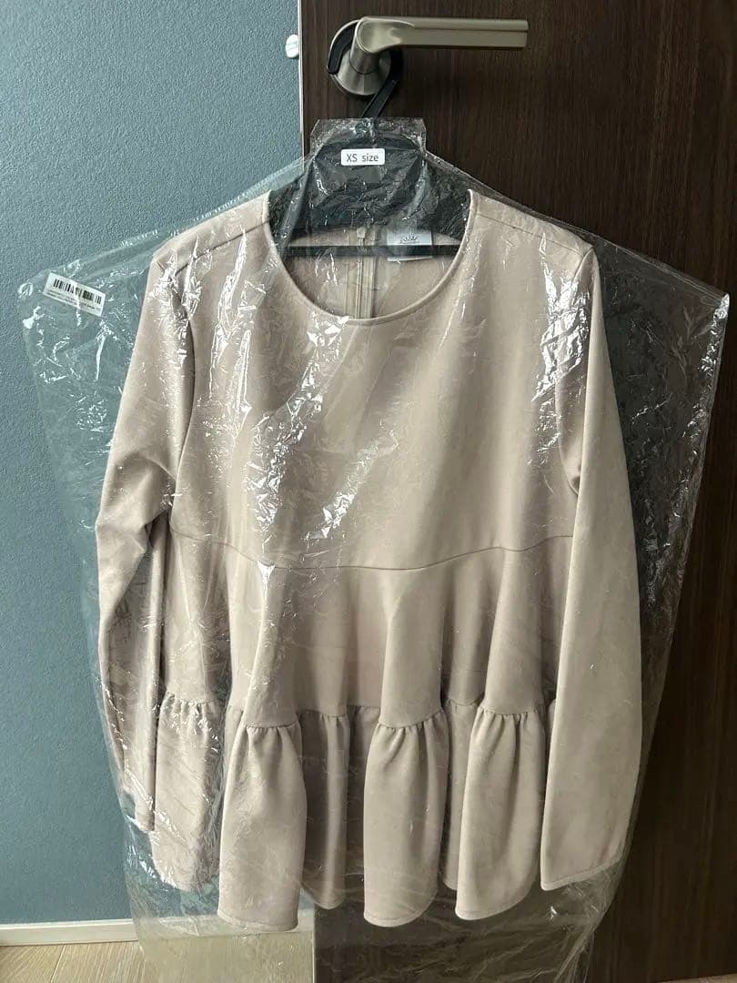 【新品・未使用】hitomi URAKIMOU tiered tops