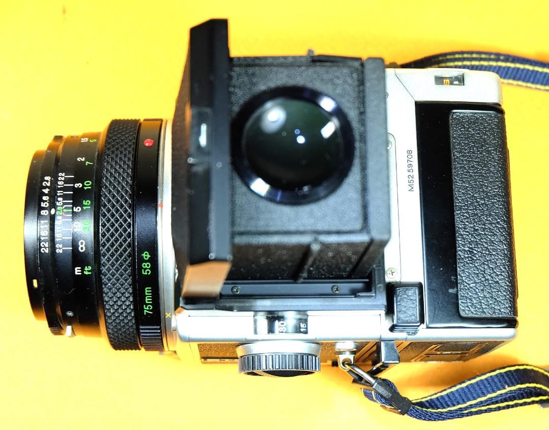 美品Zenza Bronica ETRS+ 75mm　中判カメラ 120フィルム