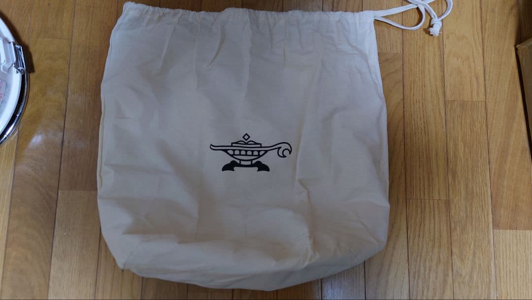 【キャンツーリング】アラジンポータブルガスストーブ　SAG-BF02A(W