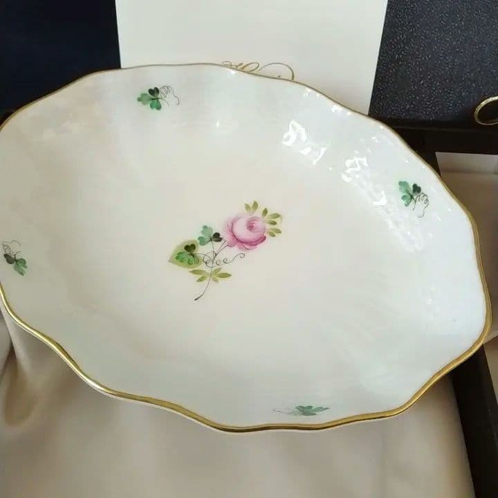 新品未使用　ヘレンド　ウィーンの薔薇　スイートディッシュ　ペアセット