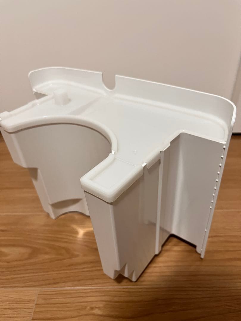 【アイリスオーヤマ】衣類乾燥除湿機 IJC-H140