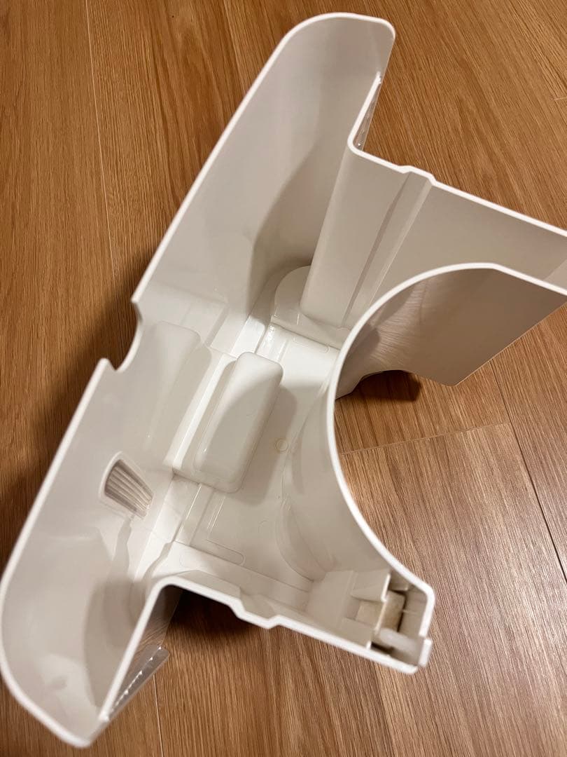 【アイリスオーヤマ】衣類乾燥除湿機 IJC-H140