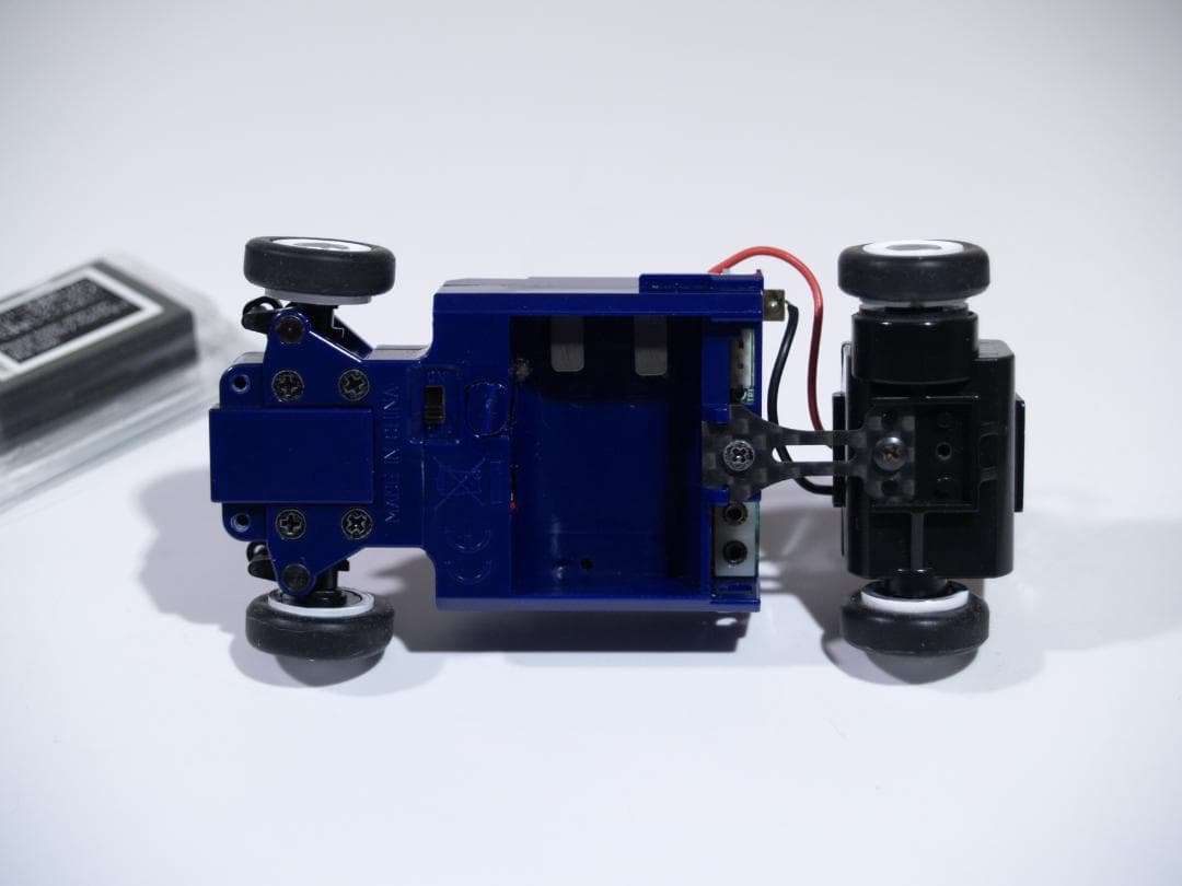 京商ミニッツ リット フィアット500 シャーシ＆ボディセット※スペアパーツ付き