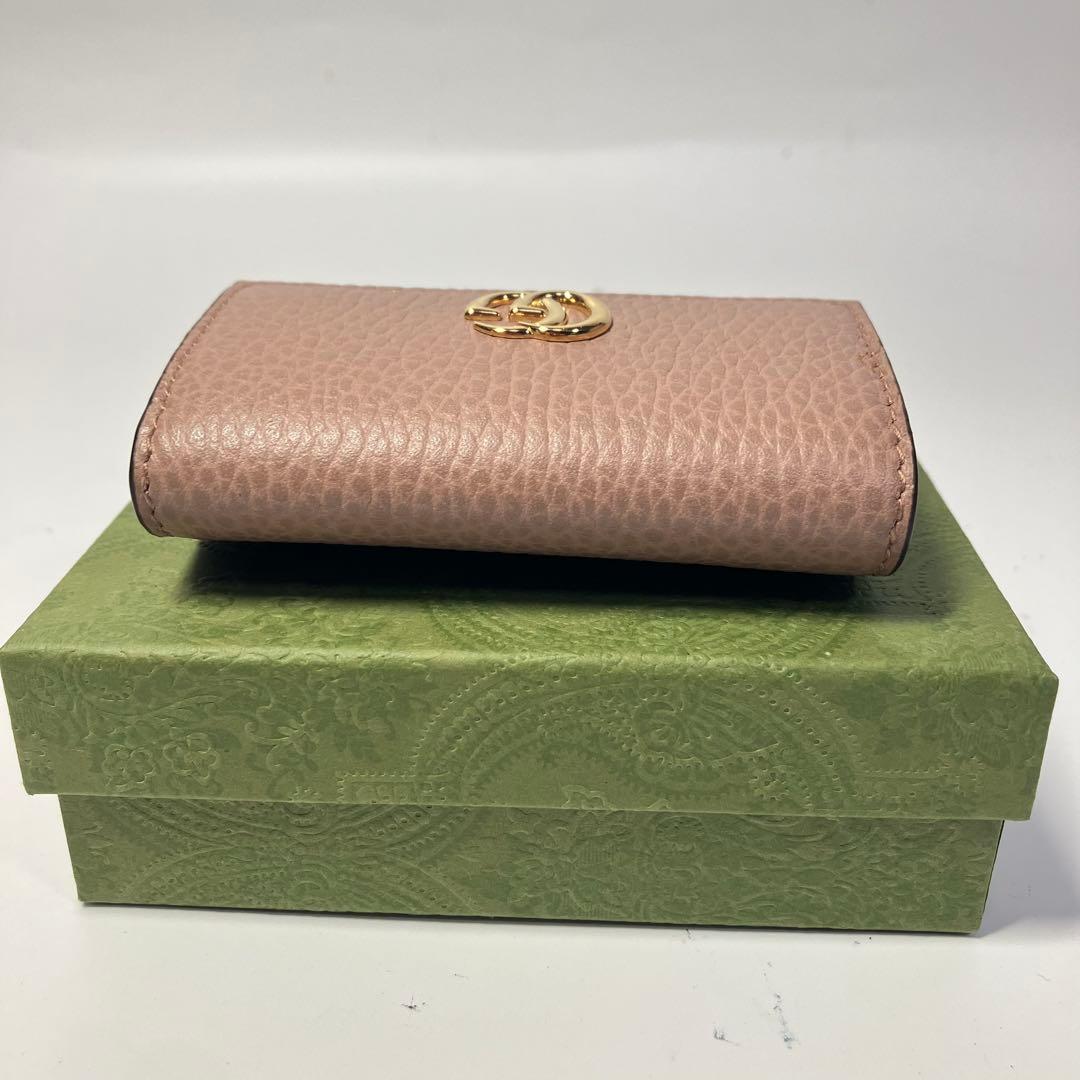 極美品　グッチGGマーモント ダスティピンク　キーケース