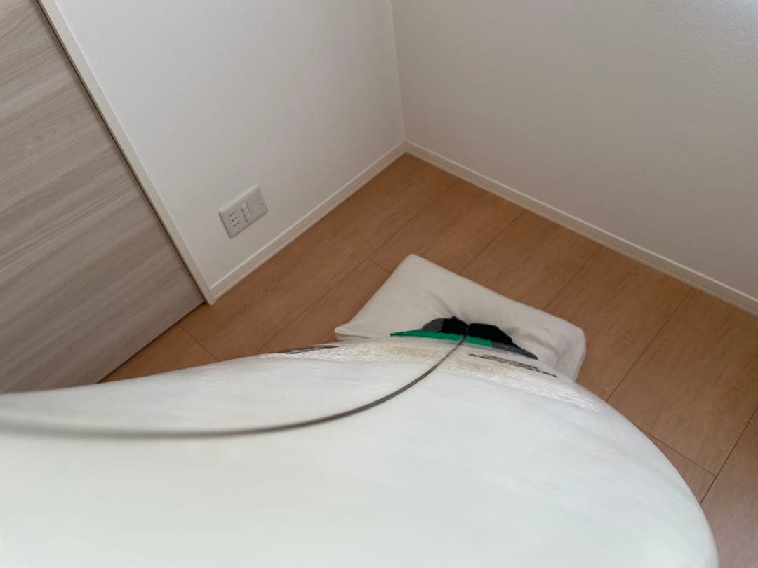 【カバー付】DHD DX1 ショートボード ホワイト/グリーン