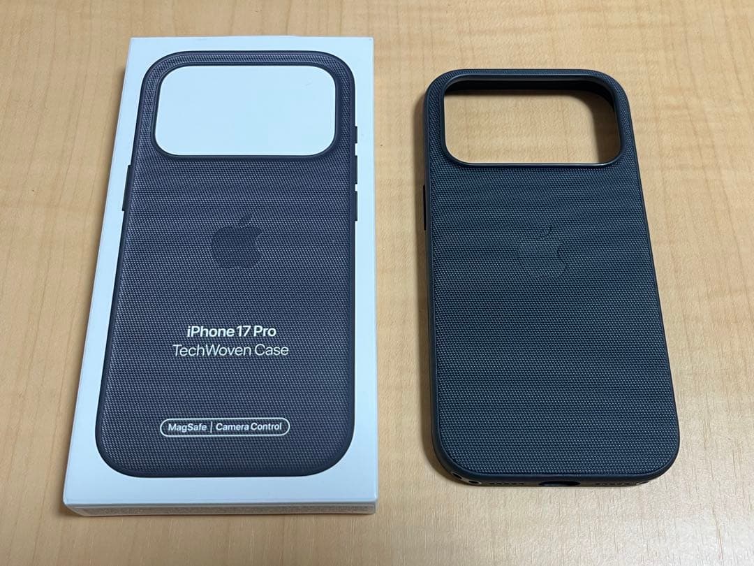 【リ】iPhone 17 Proテックウ ーブンケース ブラック