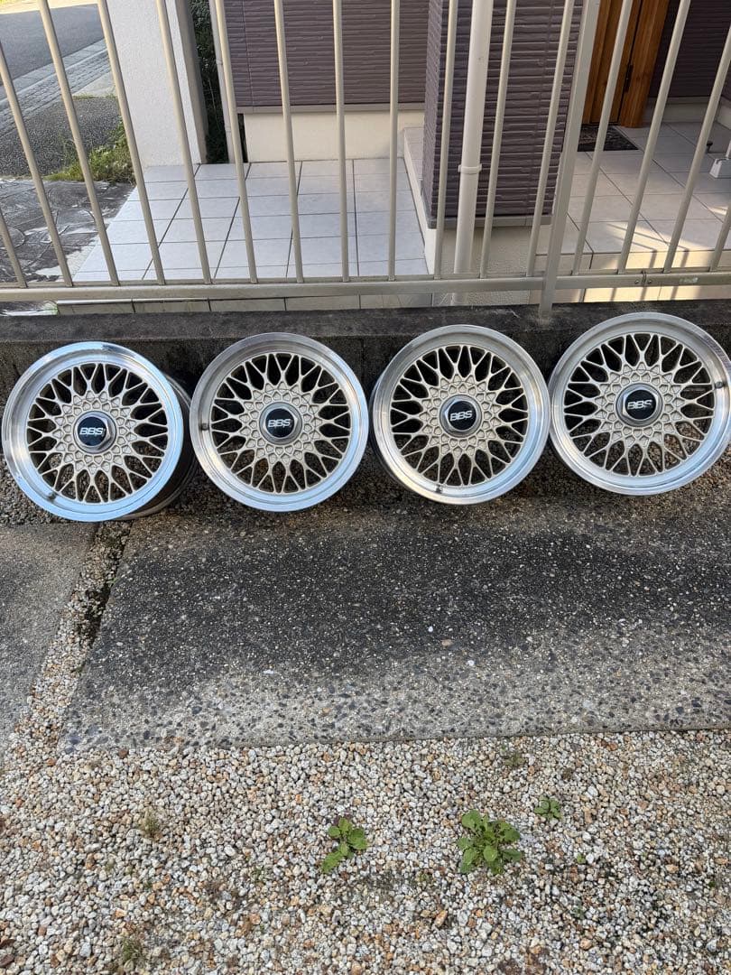 タイヤ・ホイール BBS RG023 16 7J+45 PCD114.3-5H