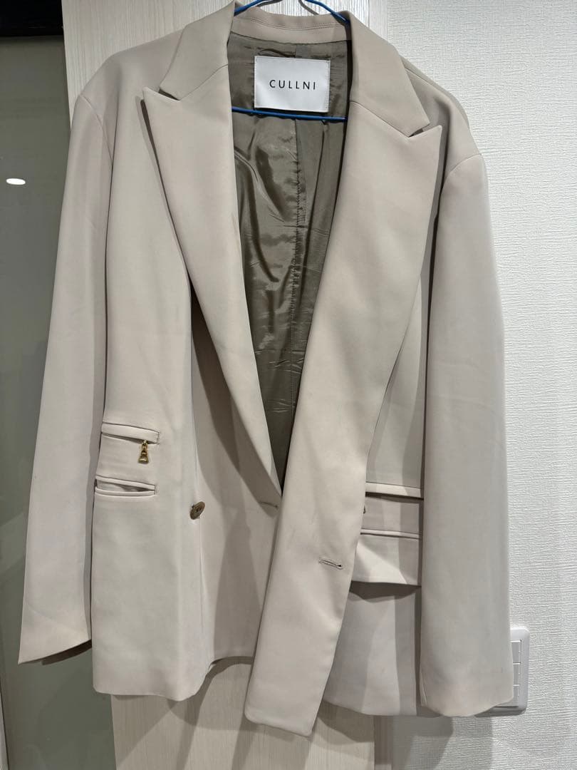 クルニ　ジャケット