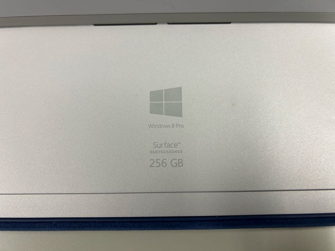 Office付！Microsoft Surface Pro3 充電回数少！