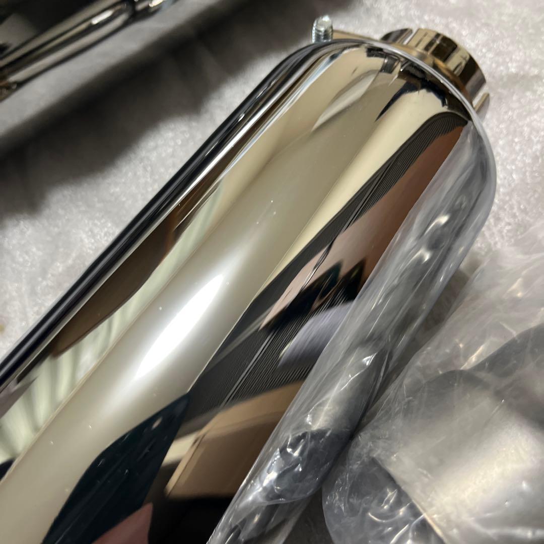 VANCE&HINES　ツインスラッシュ　クワイエットバッフル組込済　ソフテイル