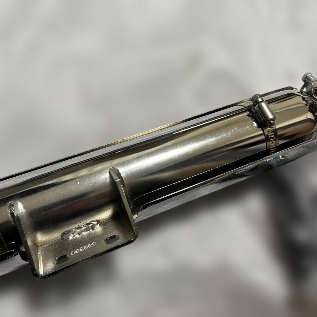 VANCE&HINES　ツインスラッシュ　クワイエットバッフル組込済　ソフテイル