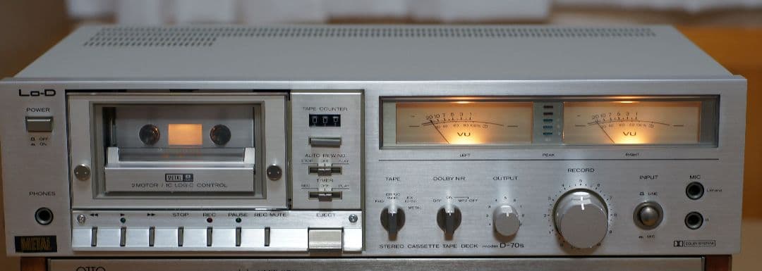 D-70s カセットテープデッキ