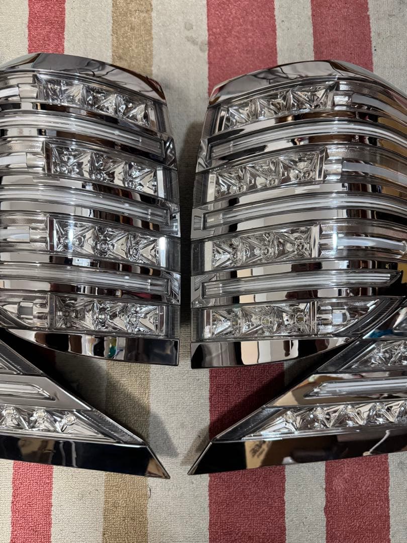 最新 ヴァレンティ ヴェルファイア アルファード 20 テールランプ テール