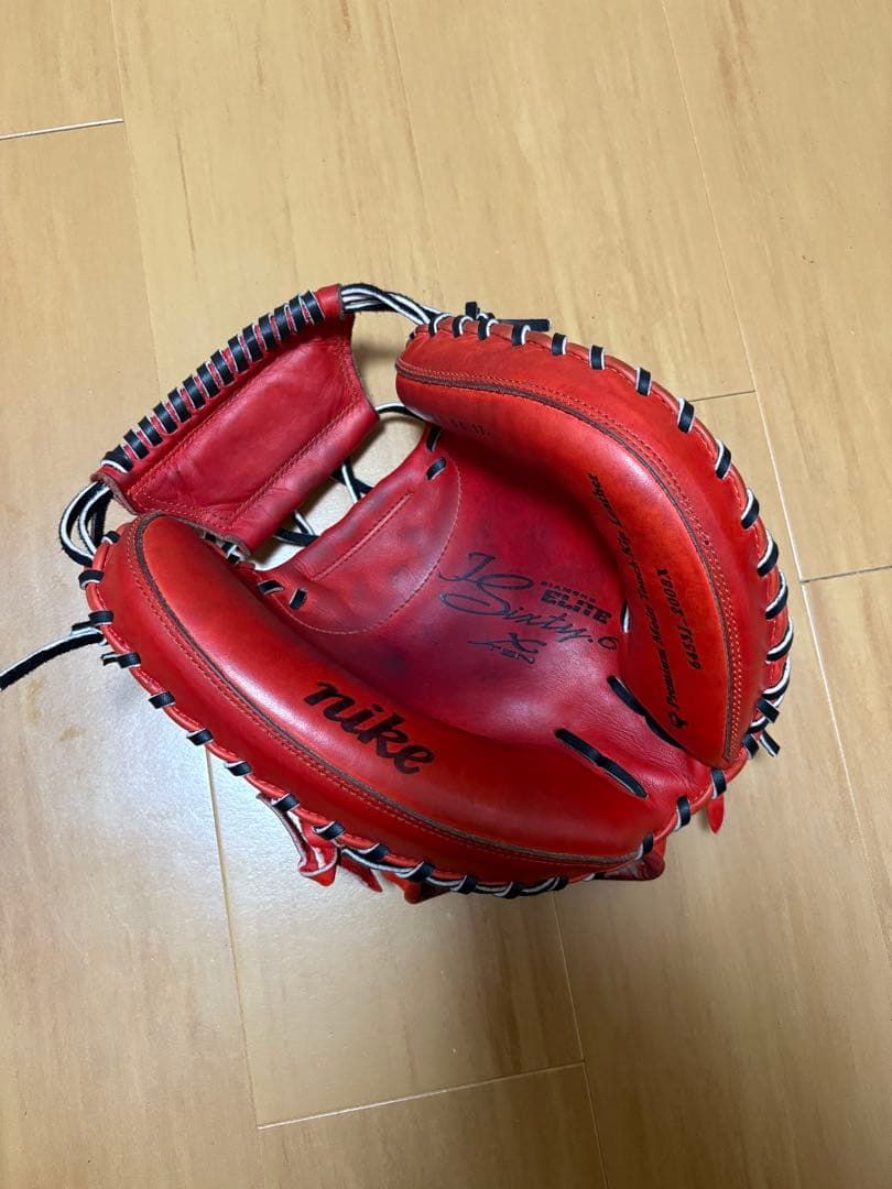 ナイキ　硬式キャッチャーミット