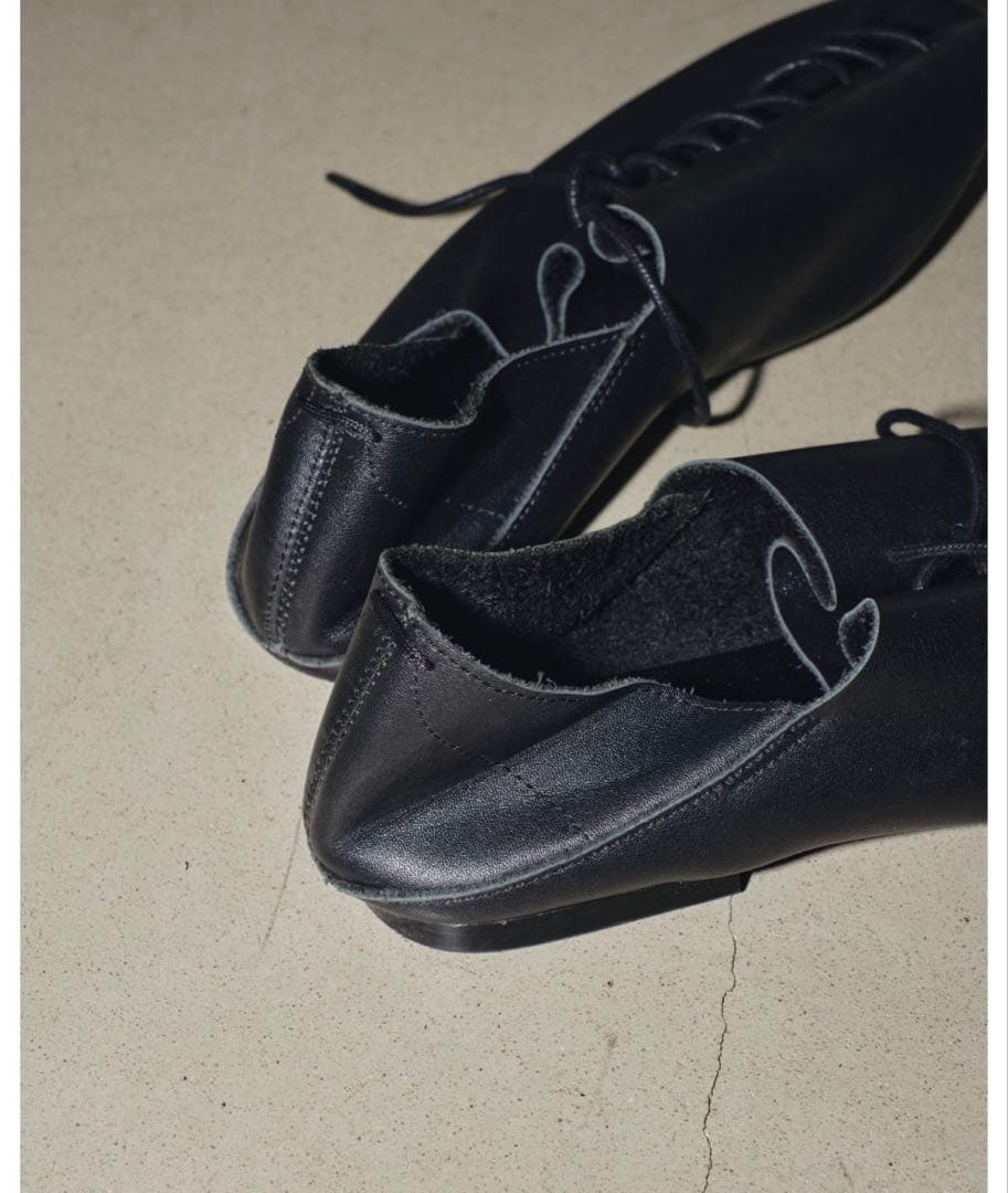 【まり】TODAYFUL レースアップ　レザー フラットシューズ　ブラック