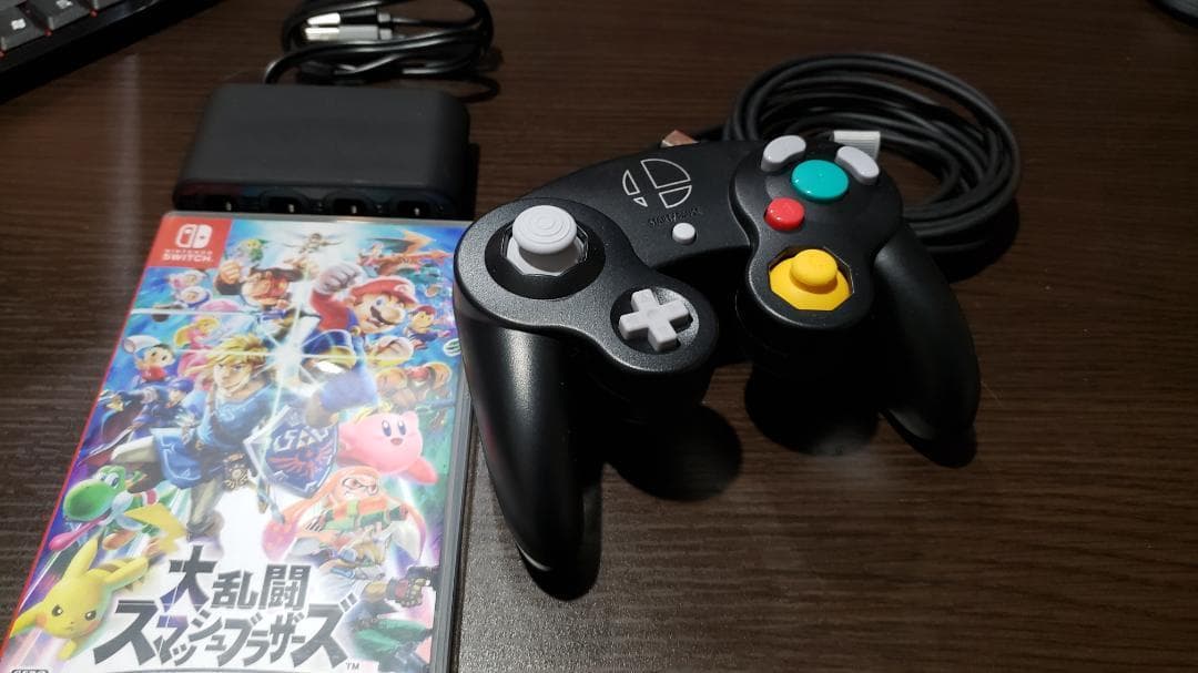 スマブラ switch GCコントローラー(純) GCコントローラー接続タップ