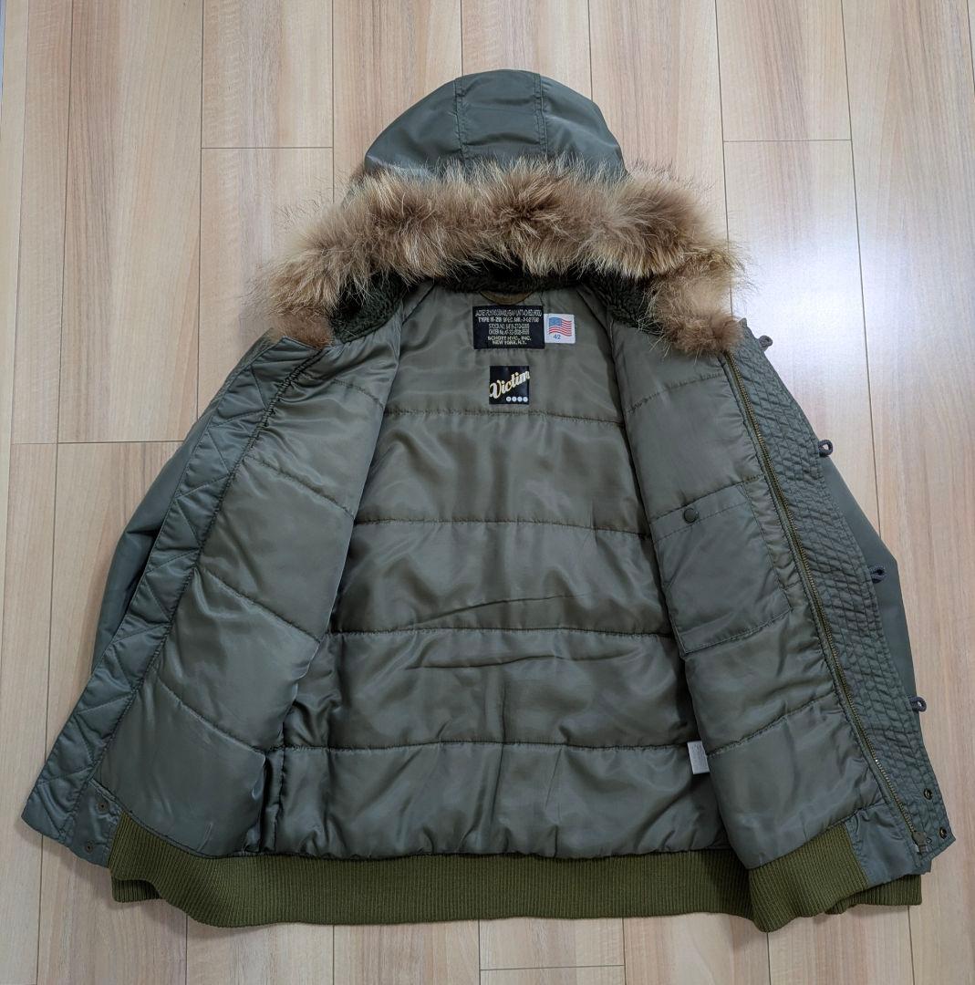 Schott×VICTIM ヴィクティムコラボ N2-B オリーブ 42 XL