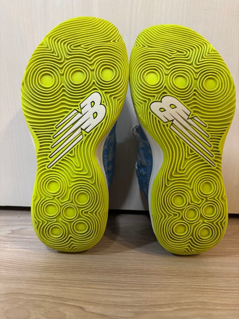 シューズ(女性用) New balance/FuelCell Two Wxy v3 23.5cm